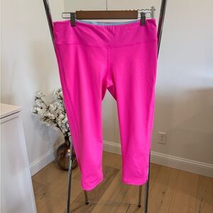 Lilly Pulitzer Luxletic vibrant neon pink crop leggings. Size L